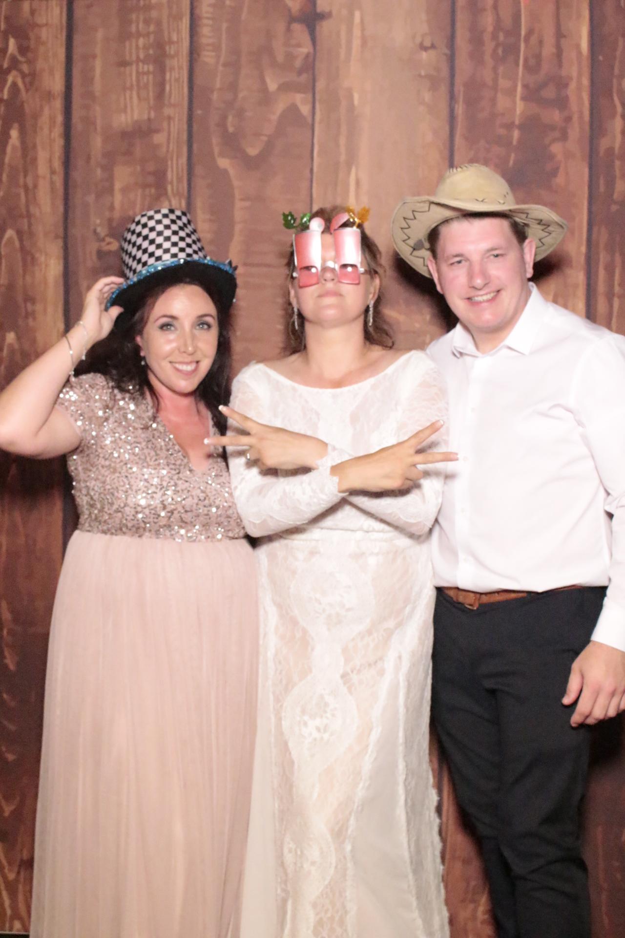Christopher & Nicole's Wedding | View more photos from the event at gallery.myphotoboothexperience.co.uk/u/MyPhotoBoothExperienceLtd/Christopher-Nicoles-Wedding